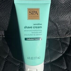SPA Luxury Sensitive Shave Cream